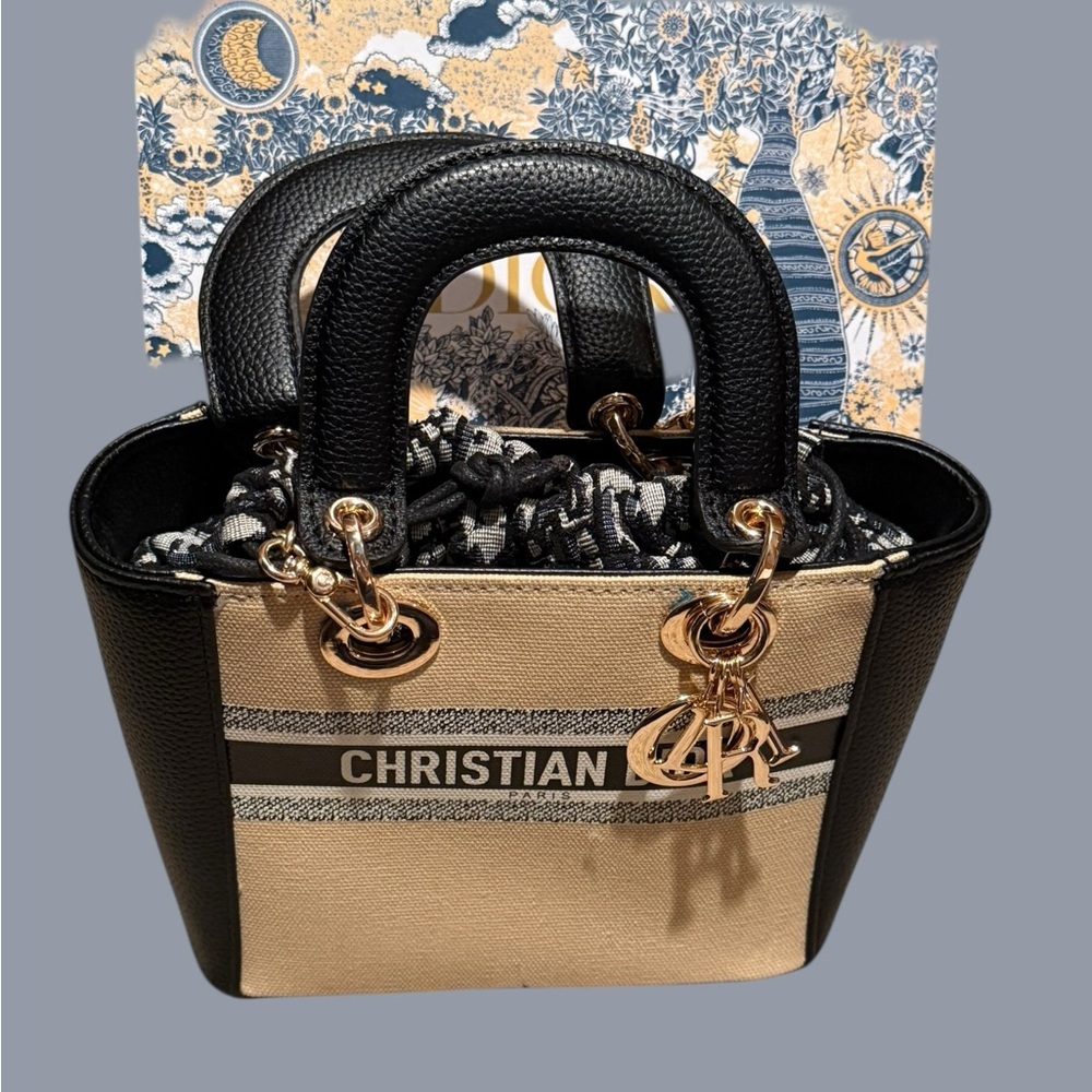 GWP Dior Black and Tan Tote Bag - Picture 2 of 8